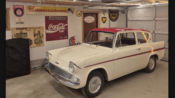1963 Ford Anglia 106E Deluxe 